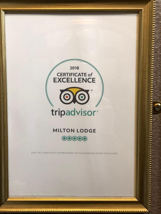 Milton Lodge Уестън сюпър Меър Екстериор снимка